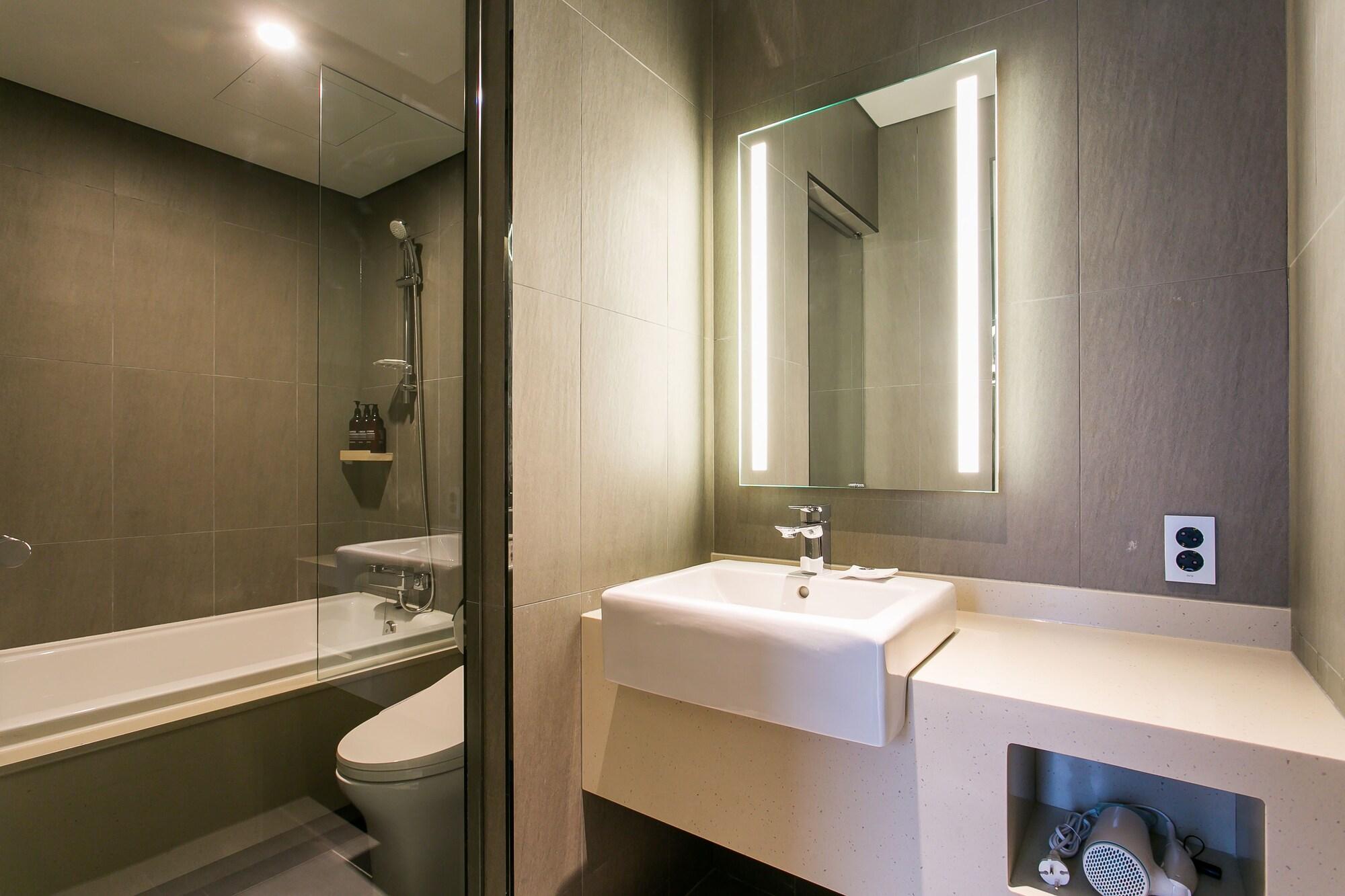 H Avenue Hotel Dongdaemun Sungshin سيول المظهر الخارجي الصورة